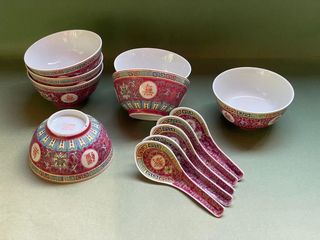 Chinese porseleinen kom- en lepelset – Famille Rose stijl, Ophalen of Verzenden