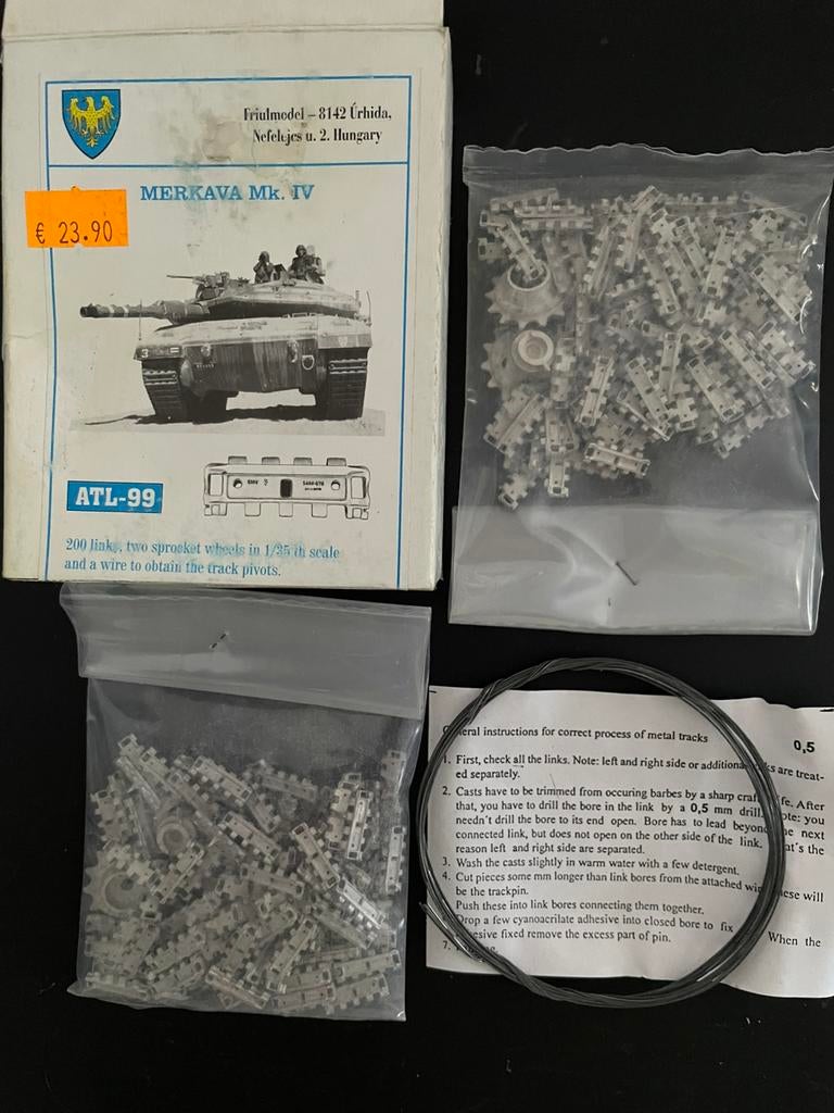 Kit FRIUL Merkava MK IV, Enlèvement ou Envoi, Comme neuf