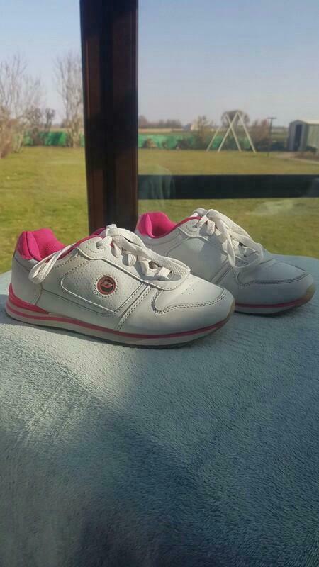 Chaussures de sport - pointure 35.5, Enlèvement ou Envoi, Utilisé, Fille, Chaussures de sport