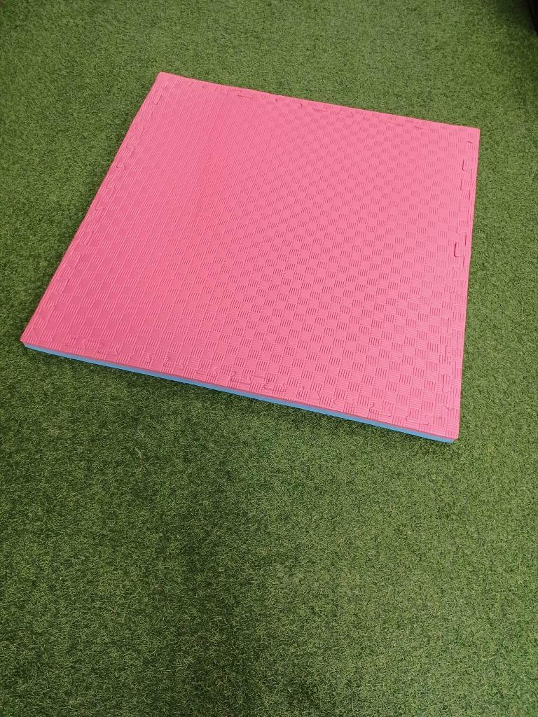 Tatamis 1mx1mx 4cm epaisseur. Mousse EVA rouge/bleu (neufs), Sport en Fitness, Vechtsporten en Zelfverdediging, Ophalen of Verzenden