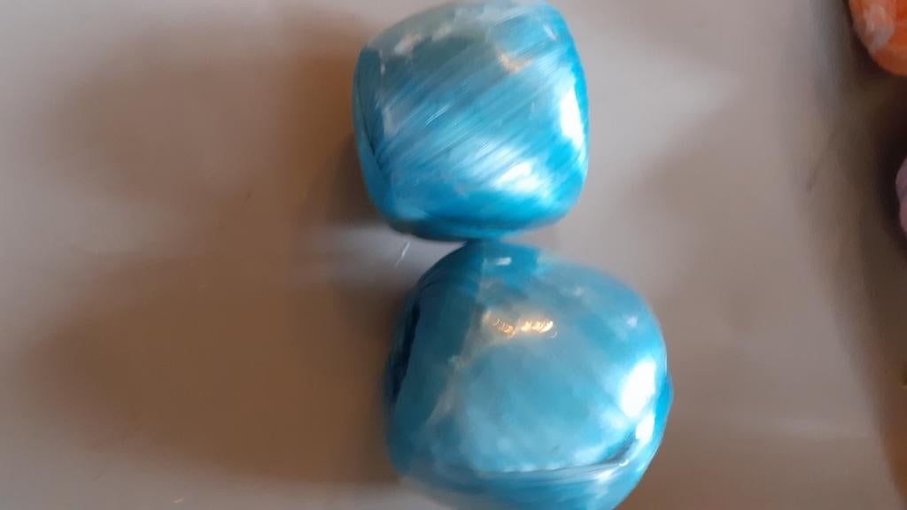 2 rouleau de ficelle en raphia bleu vert neuf, Enlèvement ou Envoi, Neuf