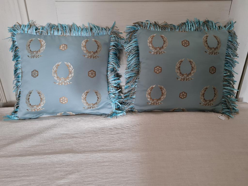 2 coussins Royal Directoire Chateau, Maison & Meubles, Enlèvement ou Envoi, Neuf, Bleu, Carré