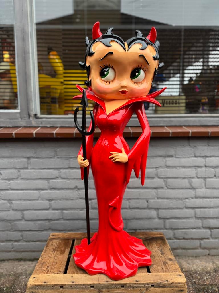 Statue du diable Big Betty Boop, Enlèvement, Utilisé, Humain