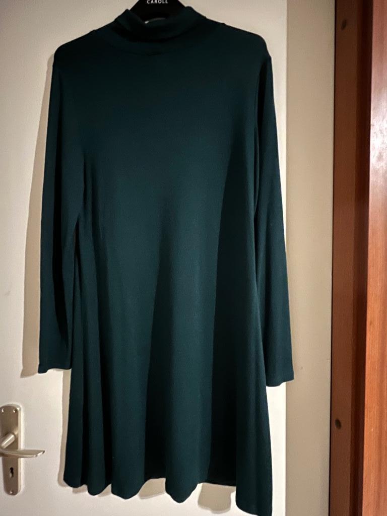 Robe en laine fine verte foncée, Kiabi, Porté, Au-dessus du genou, Taille 36 (S)