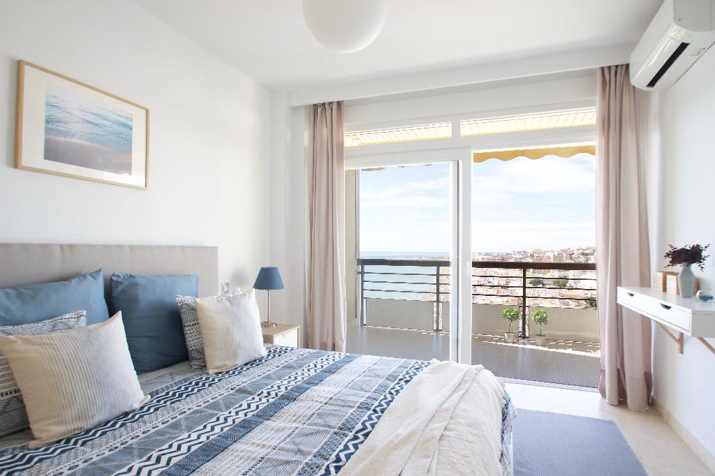Réservez une location de vacances à Carihuela Torremolinos, Propriétaire, 1 chambre, Lit enfant, 4 personnes