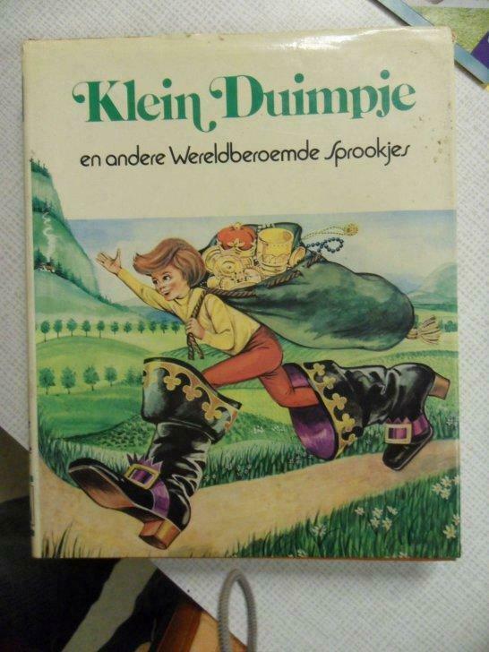 klein duimpje en andere wereldberoemde sprookjes, Enlèvement ou Envoi, Utilisé, Contes (de fées), 4 ans