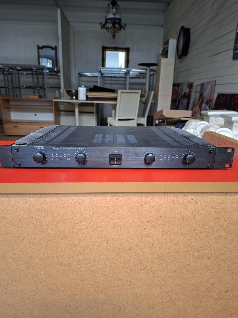 Versterker apart champ 4, Audio, Tv en Foto, Versterkers en Ontvangers, Ophalen, Zo goed als nieuw