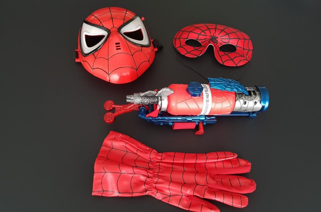 Masker, handschoen en waterpistool Spider-Man, Kinderen en Baby's, Ophalen of Verzenden, Zo goed als nieuw
