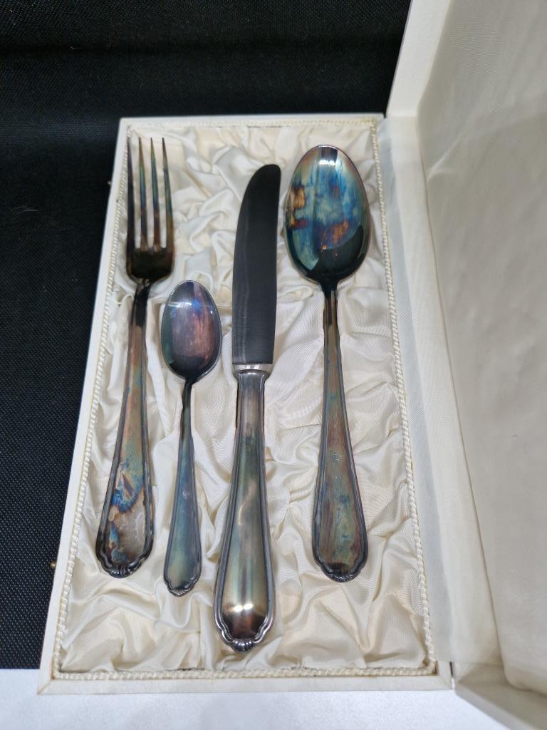 Coffret de couverts – 4 pièces (style vintage, avec boîte), Antiquités & Art, Antiquités | Couverts, Enlèvement ou Envoi
