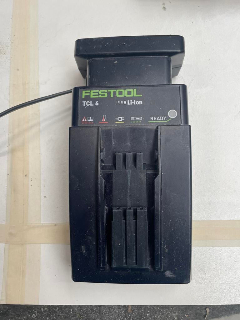 Lader Festool, Ophalen, Zo goed als nieuw