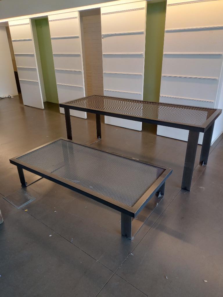 Metalen tafel, Ophalen, Gebruikt, Design, 50 tot 100 cm