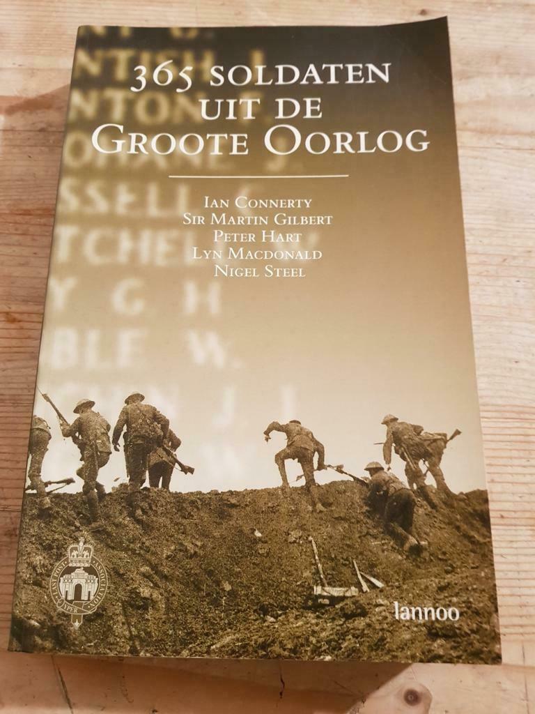 K. Kustermans - 365 soldaten uit de Groote Oorlog, Ophalen of Verzenden, Zo goed als nieuw, K. Kustermans