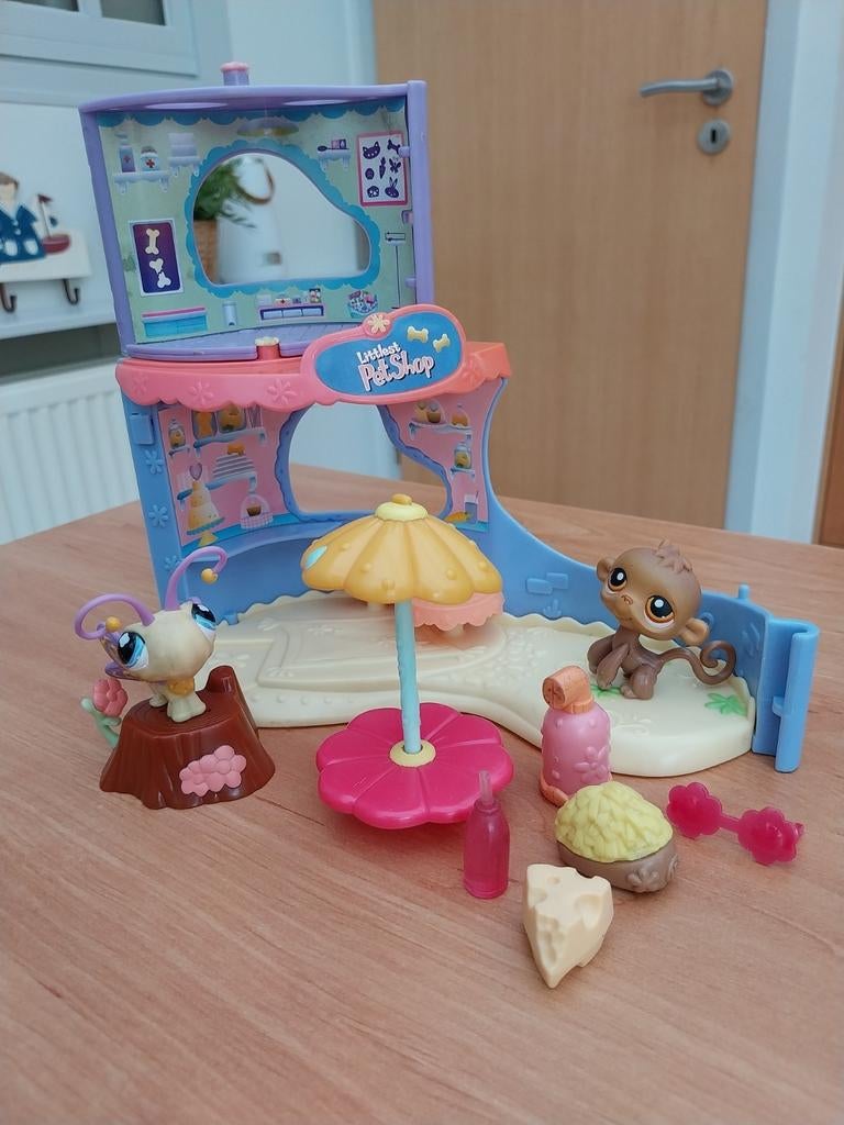 Littlest Pet Shop, LPS petshop met 2 popjes, Enlèvement ou Envoi, Utilisé