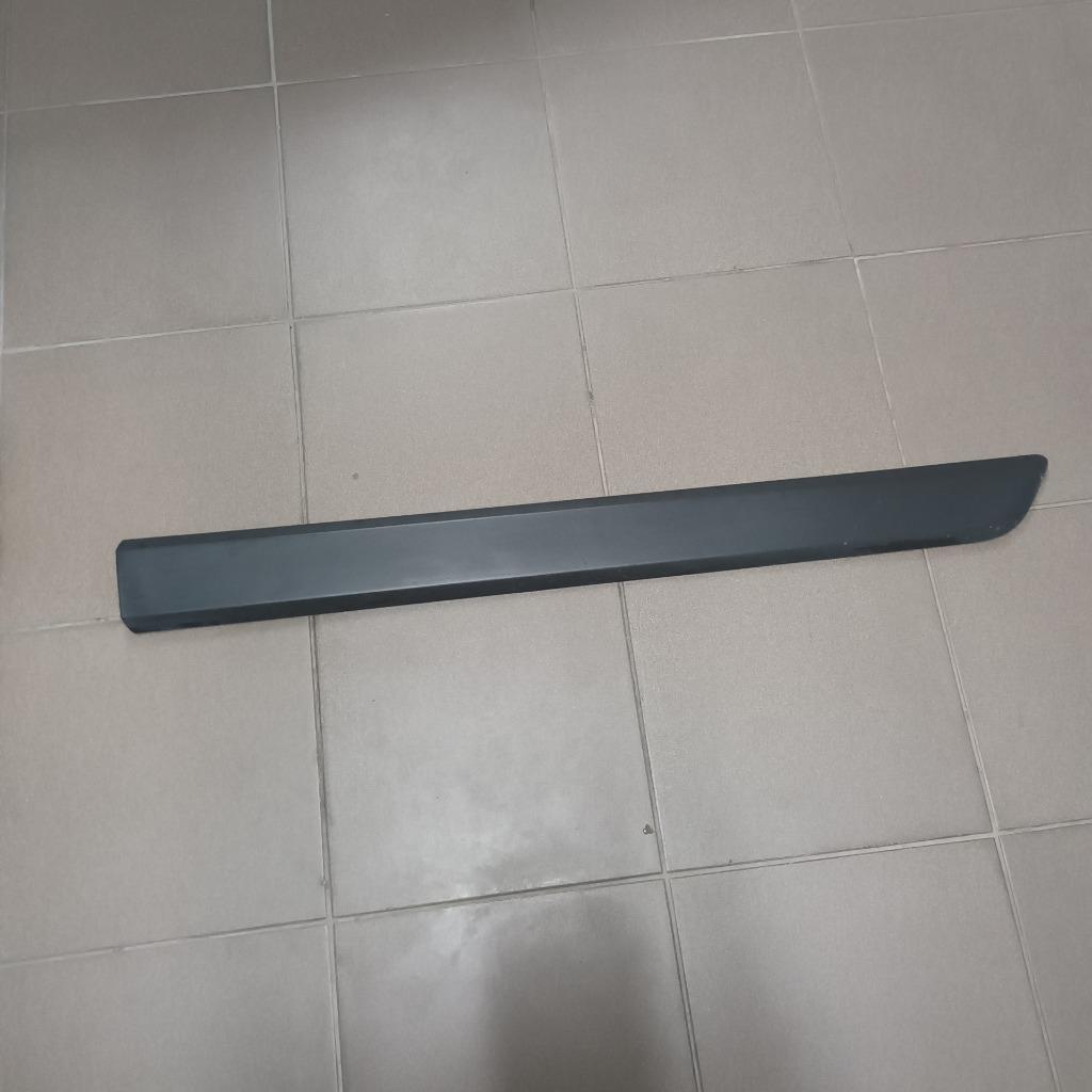Moulure porte avant droite Peugeot Bipper (AA)/Citroen/Fiat, Autos : Pièces & Accessoires, Enlèvement, Utilisé, Droite, Porte