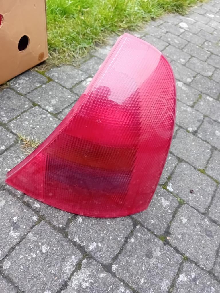 Achterlicht rechts Renault Clio rond bouwjaar 1999, Enlèvement ou Envoi, Révisé, Renault