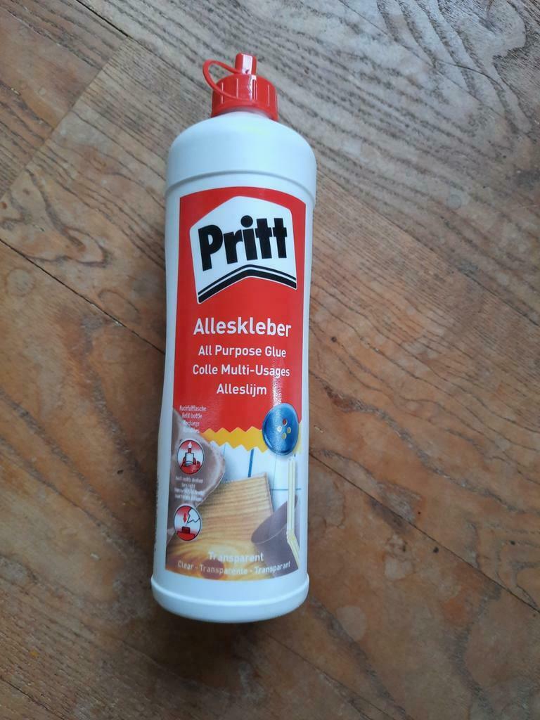 Pritt te koop., Ophalen of Verzenden