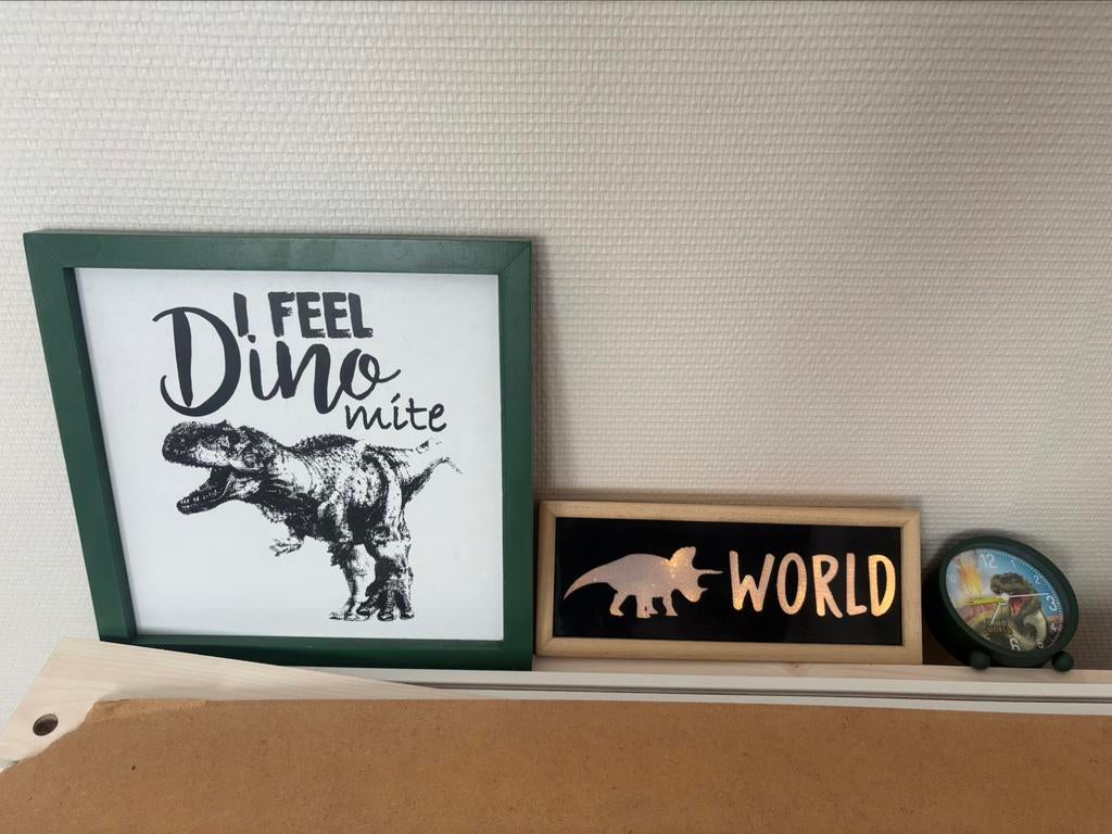 Articles dinosaures neufs, Enlèvement ou Envoi, Neuf
