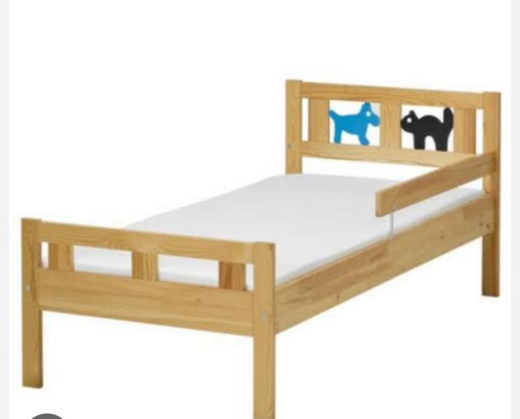 Ikea grenen kinderbed Kritter met zijsteun, Ophalen, 70 tot 85 cm, Zo goed als nieuw, Lattenbodem