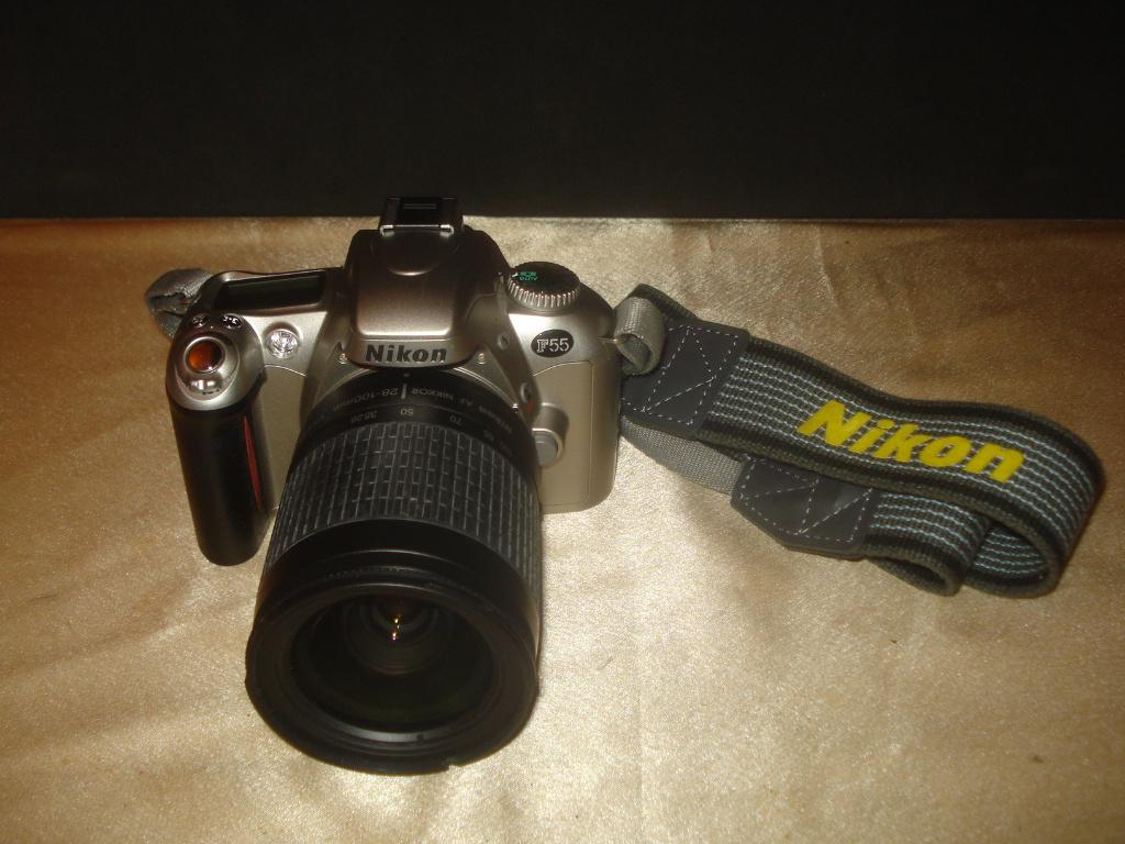 NIKON F55 Autofocus + Objectif 28-100 MM, Enlèvement ou Envoi, Comme neuf, Reflex miroir, Nikon