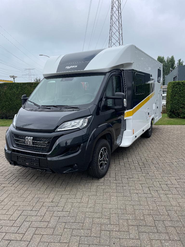 Frankia NOW 2 persoons, Caravans en Kamperen, Ringverwarming, Fiat, Treinzit, Bedrijf