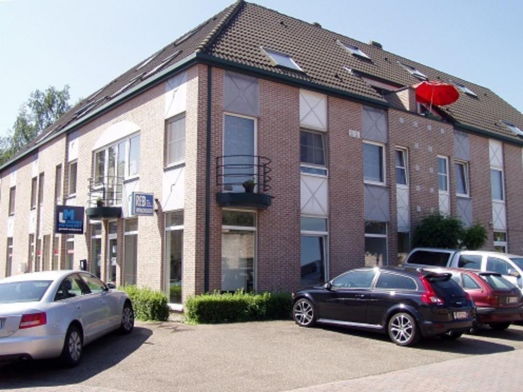 Handelspand met 5 privé parkeerplaatsen, te huur!, 249 kWh/m²/jaar, Woning met bedrijfsruimte, Hasselt, 70 m²