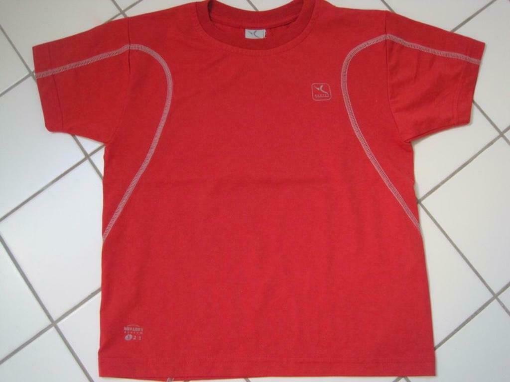 tee-shirt vareuse Decathlon Domyos - T. 8 ans - rouge + surp, Gebruikt, Jongen of Meisje, Sport- of Zwemkleding, Decathlon