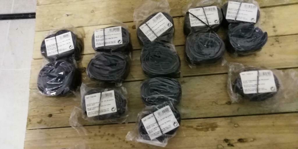 lot de 14 chambres a aire vtt et autres, Enlèvement, Neuf