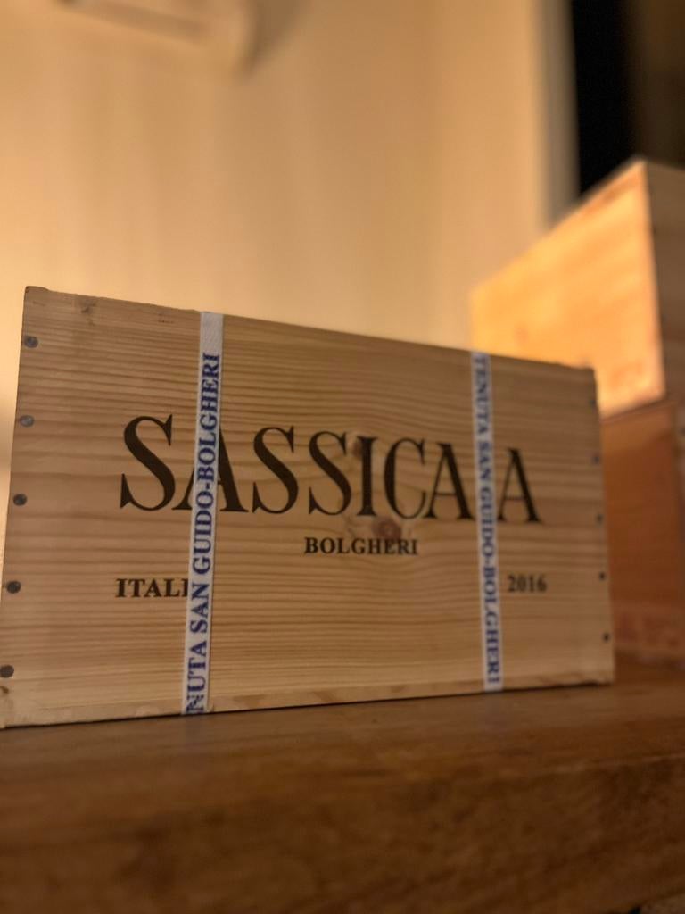 Sassicaia 2016 - OWC x 6, Verzamelen, Wijnen, Ophalen, Zo goed als nieuw