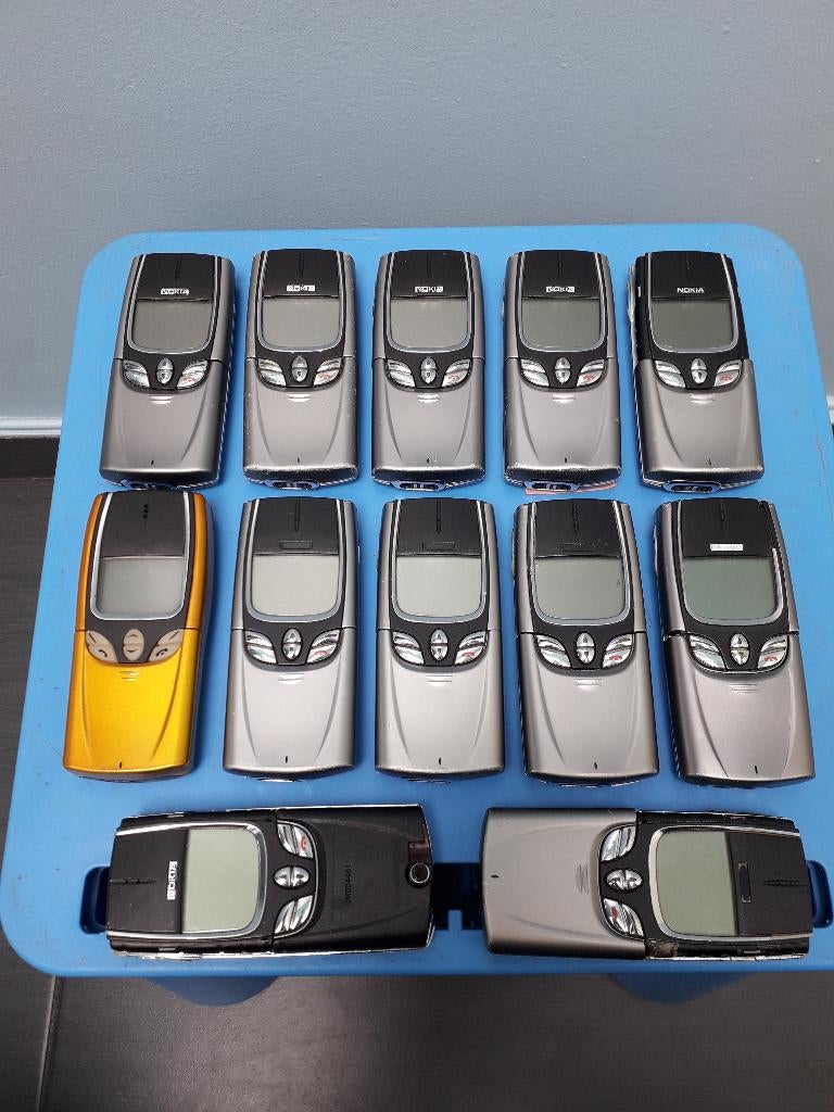 nokia 8850- nokia 8810, Télécoms, Téléphonie mobile | Accessoires & Pièces, Enlèvement, Comme neuf, Autres types, Nokia