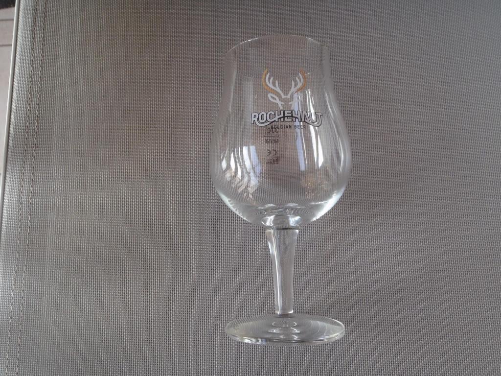 1 verre à bière Rochehaut - 33cl, Ophalen of Verzenden, Nieuw, Glas of Glazen, Overige merken