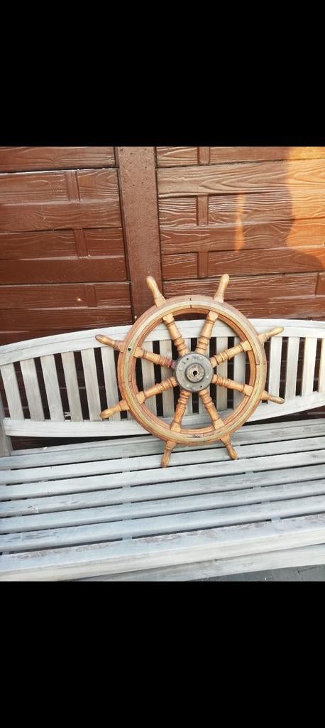 Scheepsstuur, Ophalen