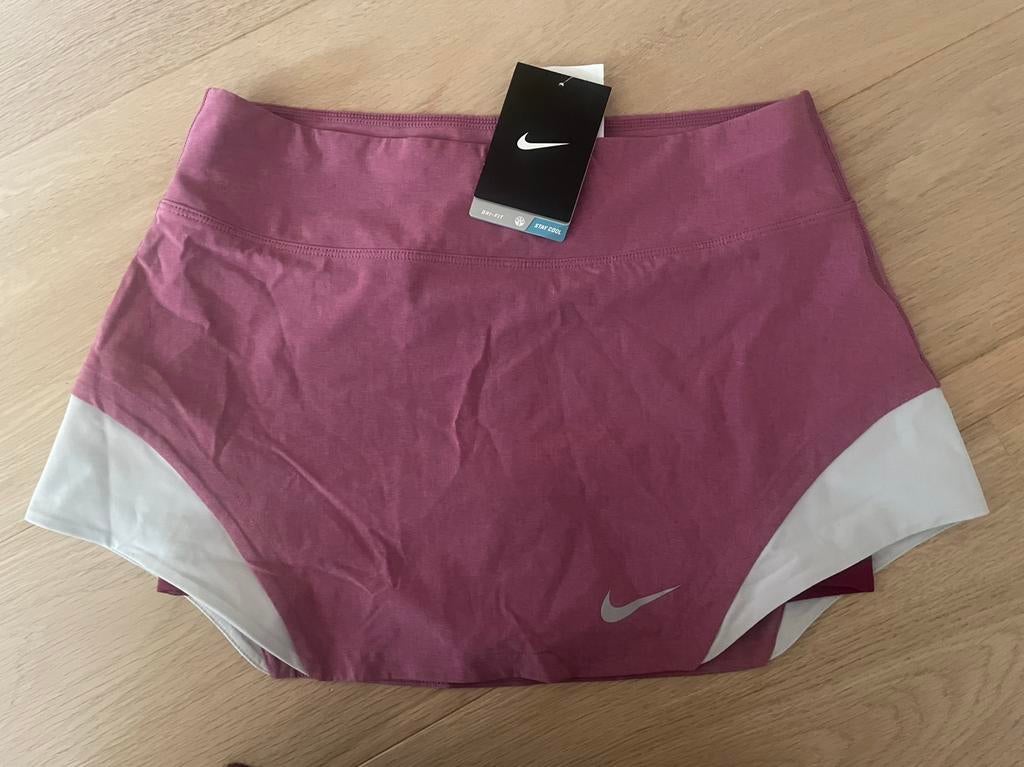 Nike dry-fit sportshort roze, Neuf, Enlèvement ou Envoi, Rose, Taille 36 (S)