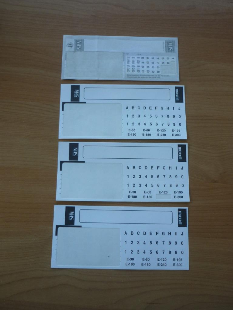 Gratis VHS videocassette stickers, Enlèvement ou Envoi