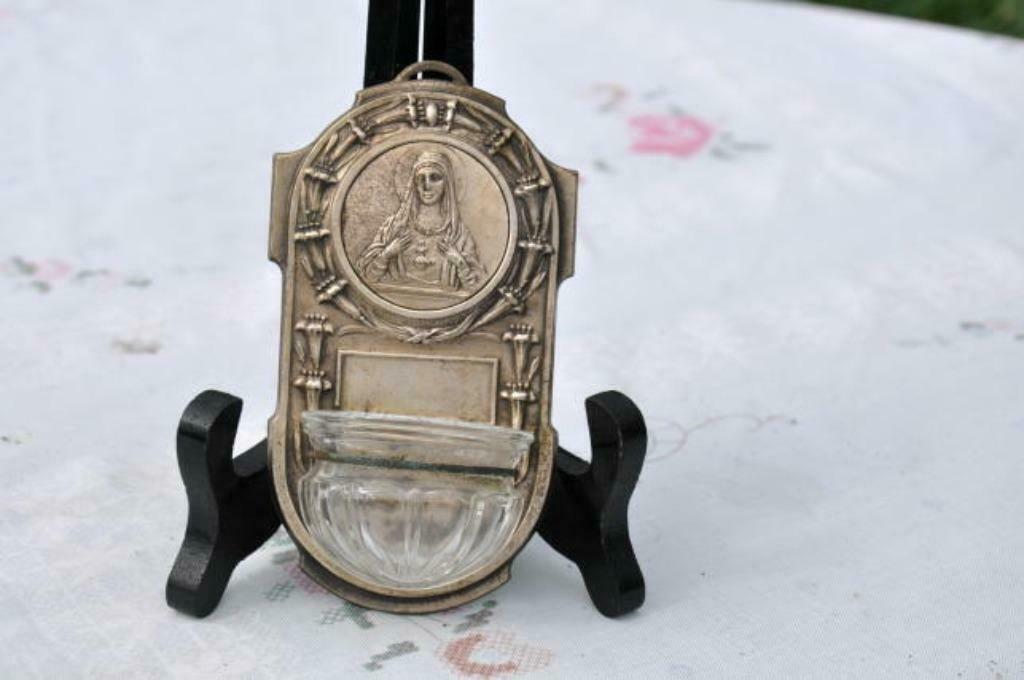 §  benitier metal et verre vierge   (6), Enlèvement ou Envoi