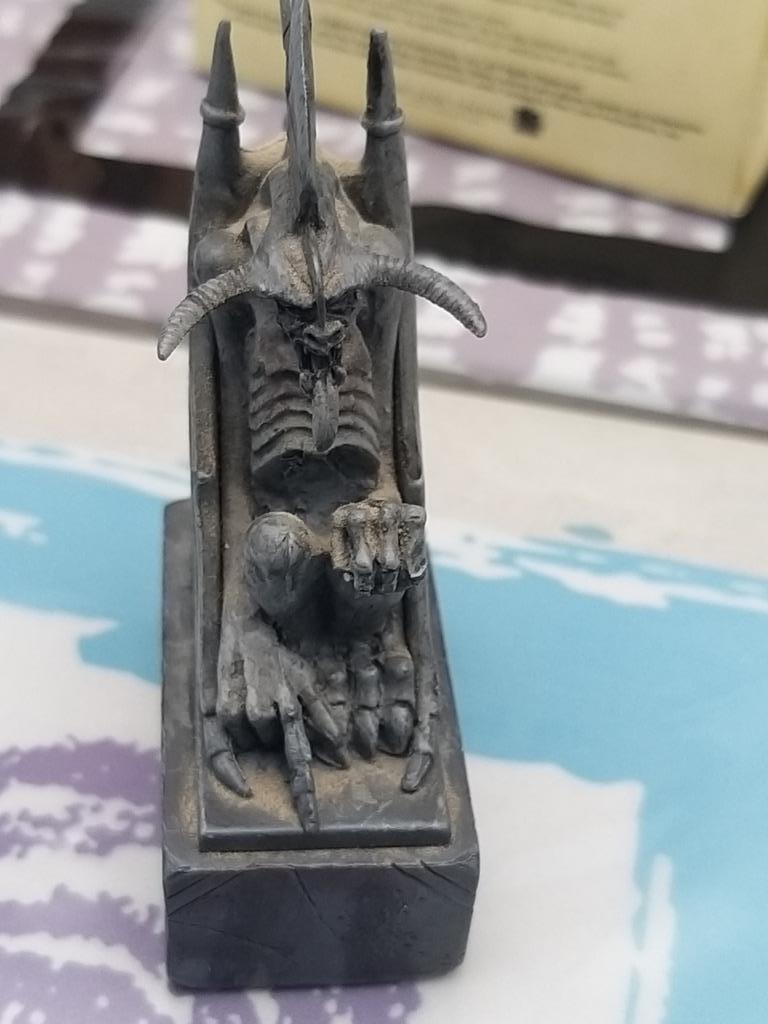 Seigneur des Anneaux: cargouille de Minas Morgul: fig de plo, Enlèvement