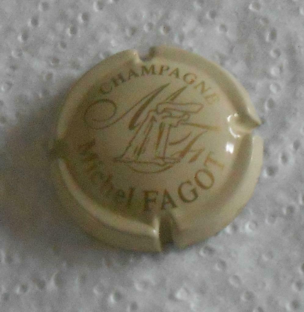 Michel Fagot champagne capsule, Ophalen of Verzenden, Gebruikt