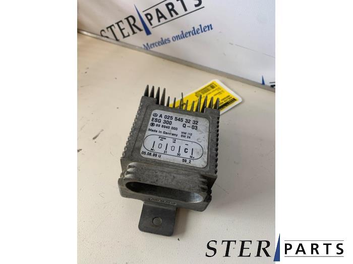 Module ventilateur d'un Mercedes E-Klasse, Enlèvement ou Envoi, 3 mois de garantie, Utilisé, Mercedes-Benz