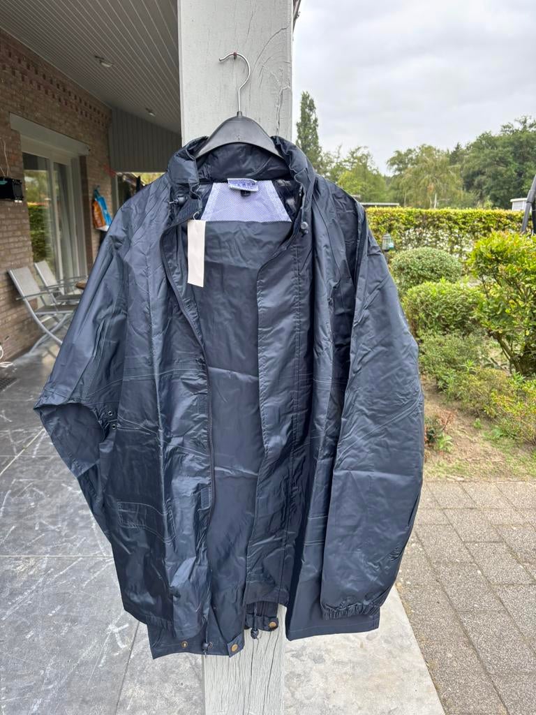 Regenpakken  maten  M /L / XXLvoor volwassenen waterdich, Caravans en Kamperen, Ophalen, Nieuw