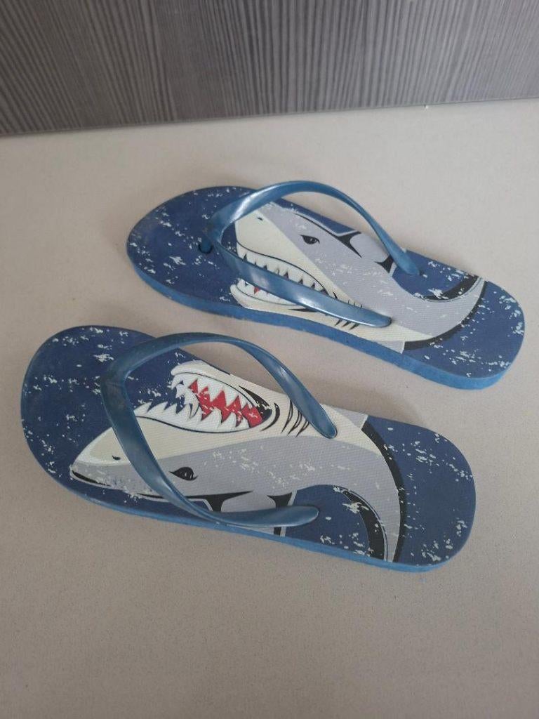 Slippers maat 32, Enfants & Bébés, Vêtements enfant | Chaussures & Chaussettes, Garçon ou Fille, Decathlon, Enlèvement, Utilisé