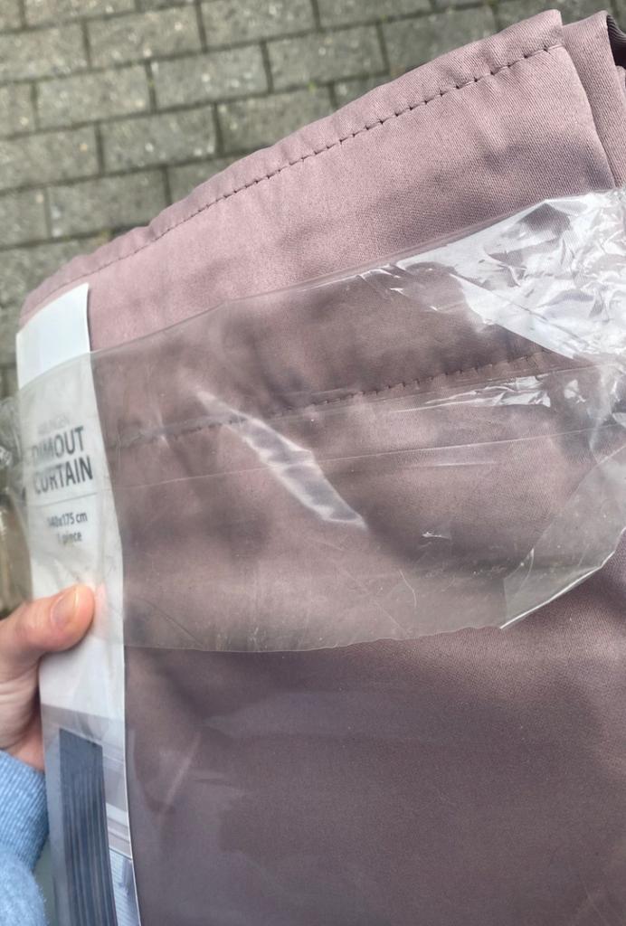 2x gordijn roze koraal, Ophalen of Verzenden, Zo goed als nieuw