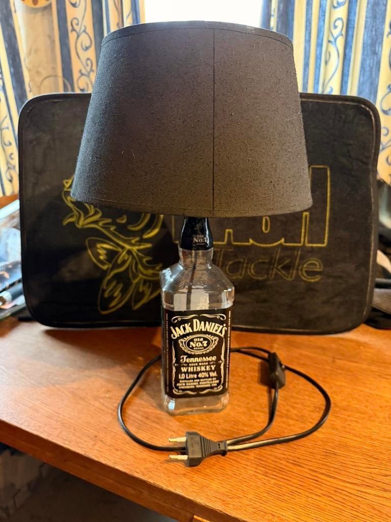 Lamp van Jack Daniels, Ophalen, Zo goed als nieuw