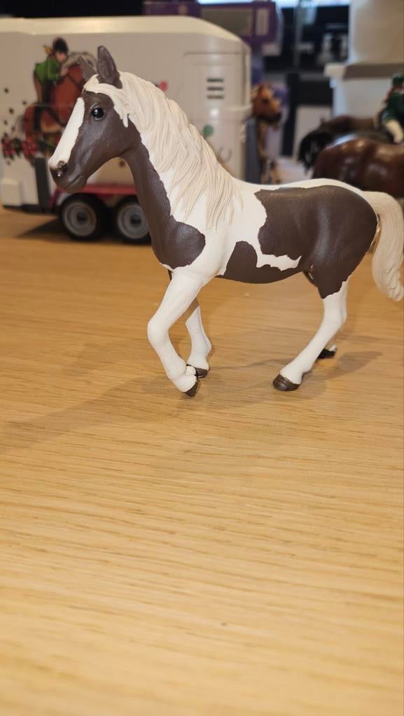 Schleich horse club Pinto merrie, Ophalen of Verzenden, Zo goed als nieuw
