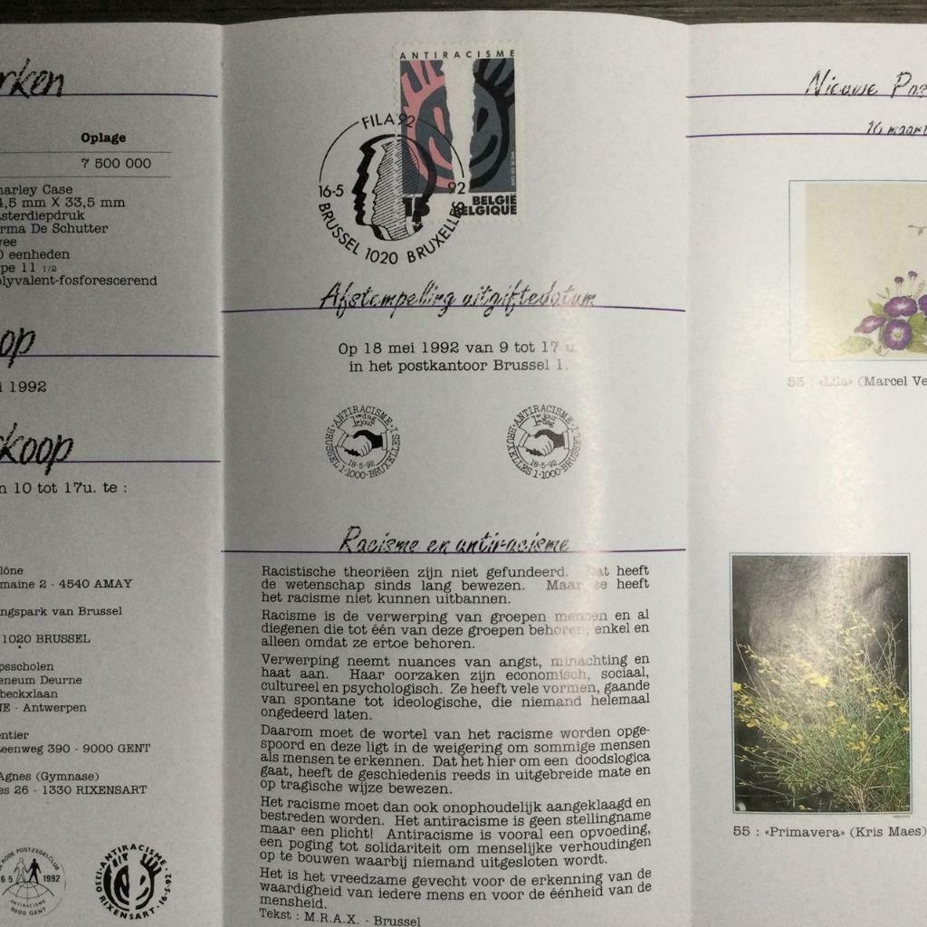 België / Belgique 2456 / Filatelistisch Vouwblaadje / Antira, Met stempel, Verzenden, Gestempeld, 1e dag stempel