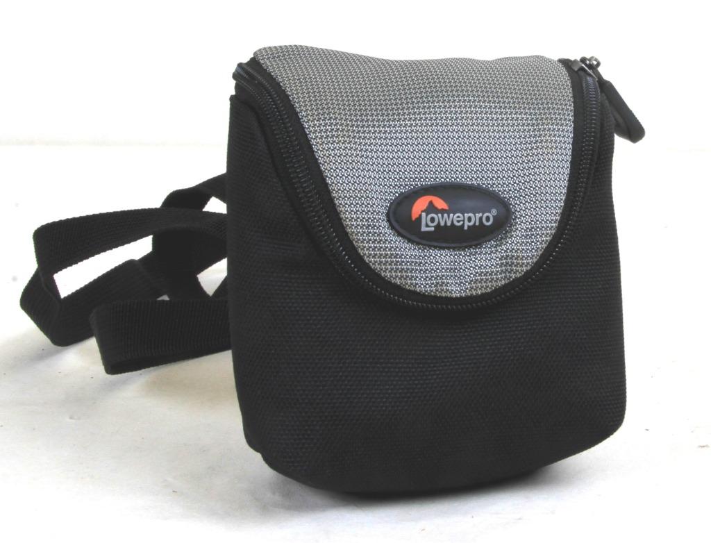 Étui pour appareil photo compact avec 4 compartiments, Enlèvement ou Envoi, Comme neuf, Sac à bandoulière, Lowepro