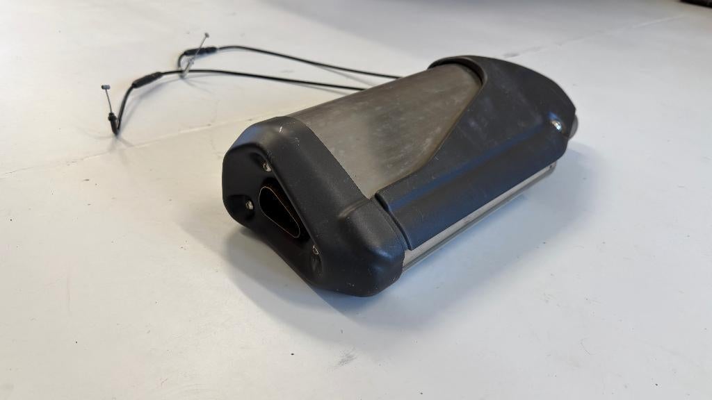 silencieux d'échappement d'origine d'une Kawasaki ZX-6R, Enlèvement ou Envoi, Utilisé