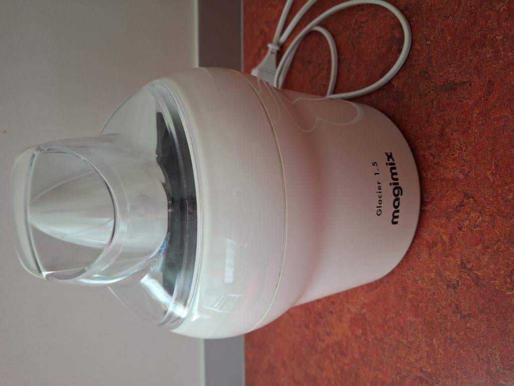 Magimix glacier 1.5L, 1 à 2 litres, Enlèvement ou Envoi, Utilisé, 1 vitesse