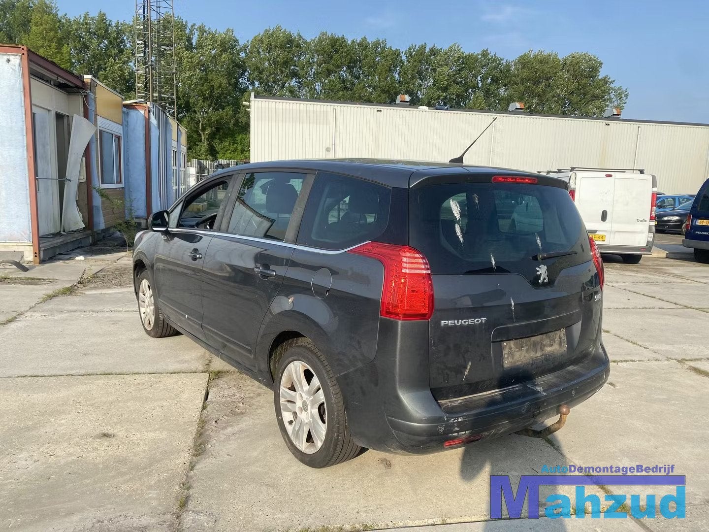 PEUGEOT 5008 Grijs KTPD Links achterlicht 2009-2017, Taurusavenue 1
2132 LS  Hoofddorp, NL, Contact.group@renault.com, Stellantis N.V.