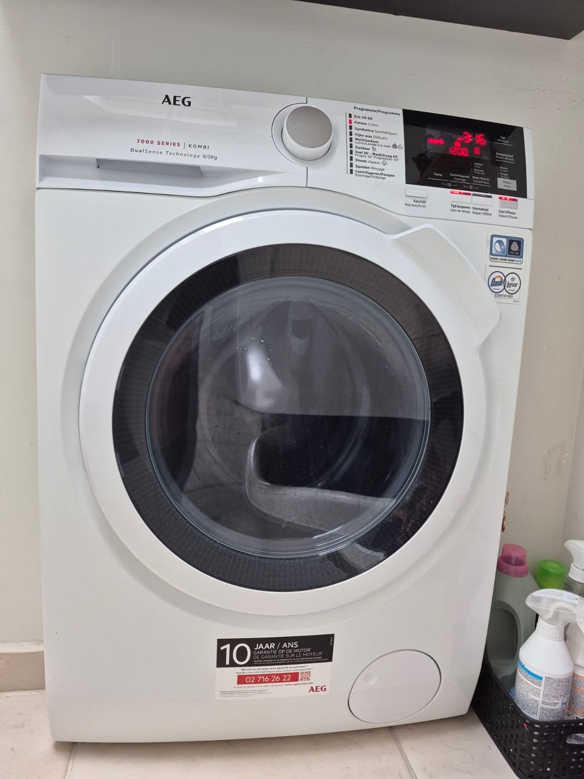 AEG 7000 Serie Was-droogcombinatie L7WBG856W (8kg / 5kg), Ophalen, Gebruikt