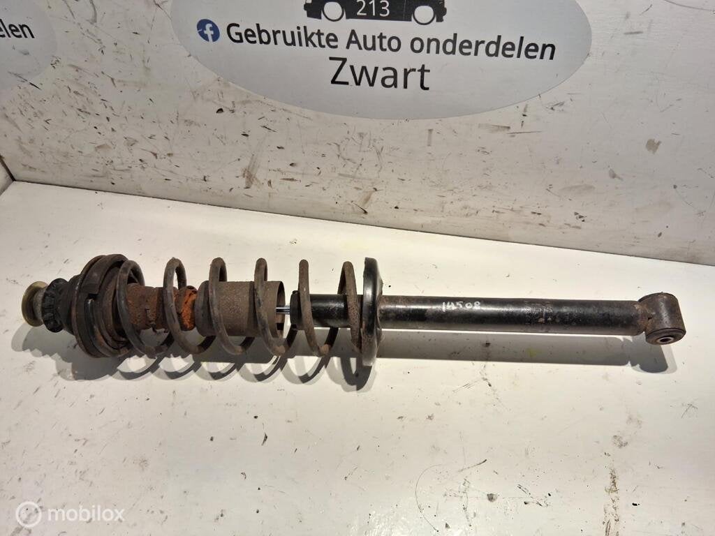 Veerpoot achter Vw Golf III 1.6 ('91-'97) 1H0513031D, Gebruikt, Volkswagen, Ophalen of Verzenden