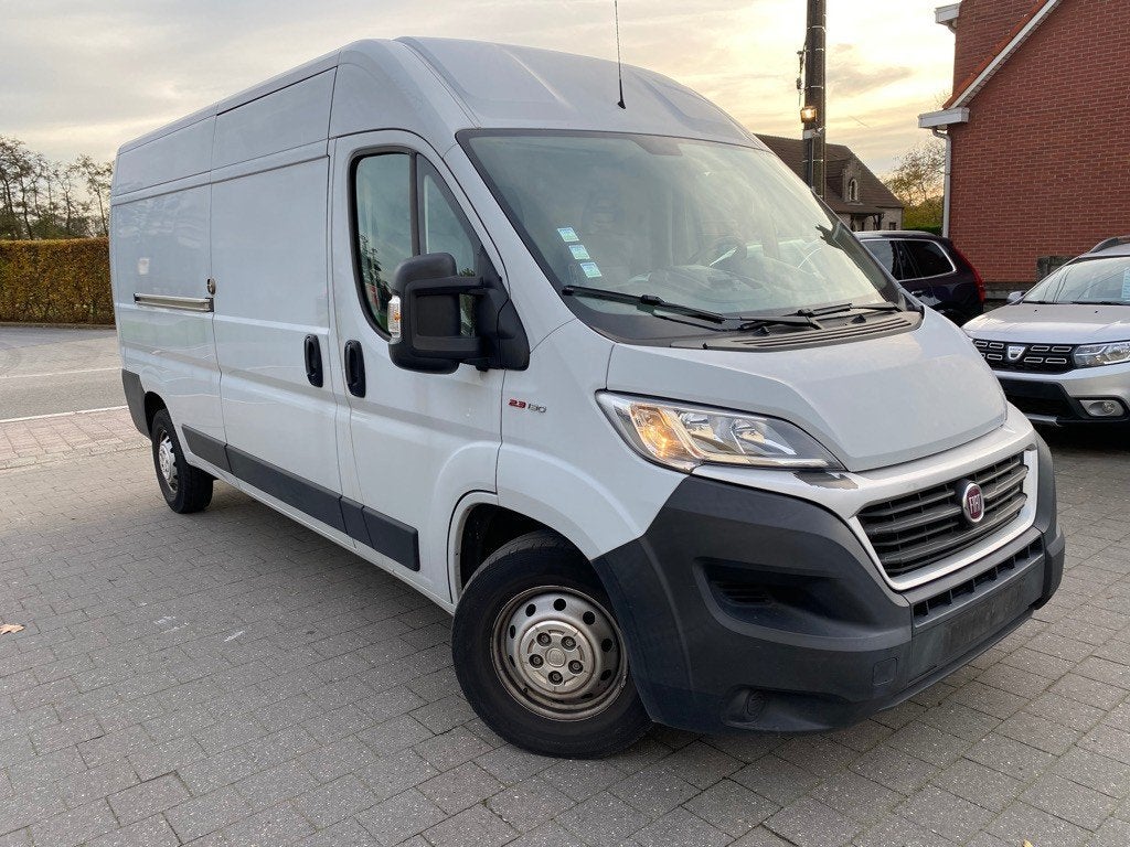 Fiat Ducato L3H2 2.3 multiréacteur diesel 130, Autos, Camionnettes & Utilitaires, Euro 6, Entreprise, Boîte manuelle, 5 portes